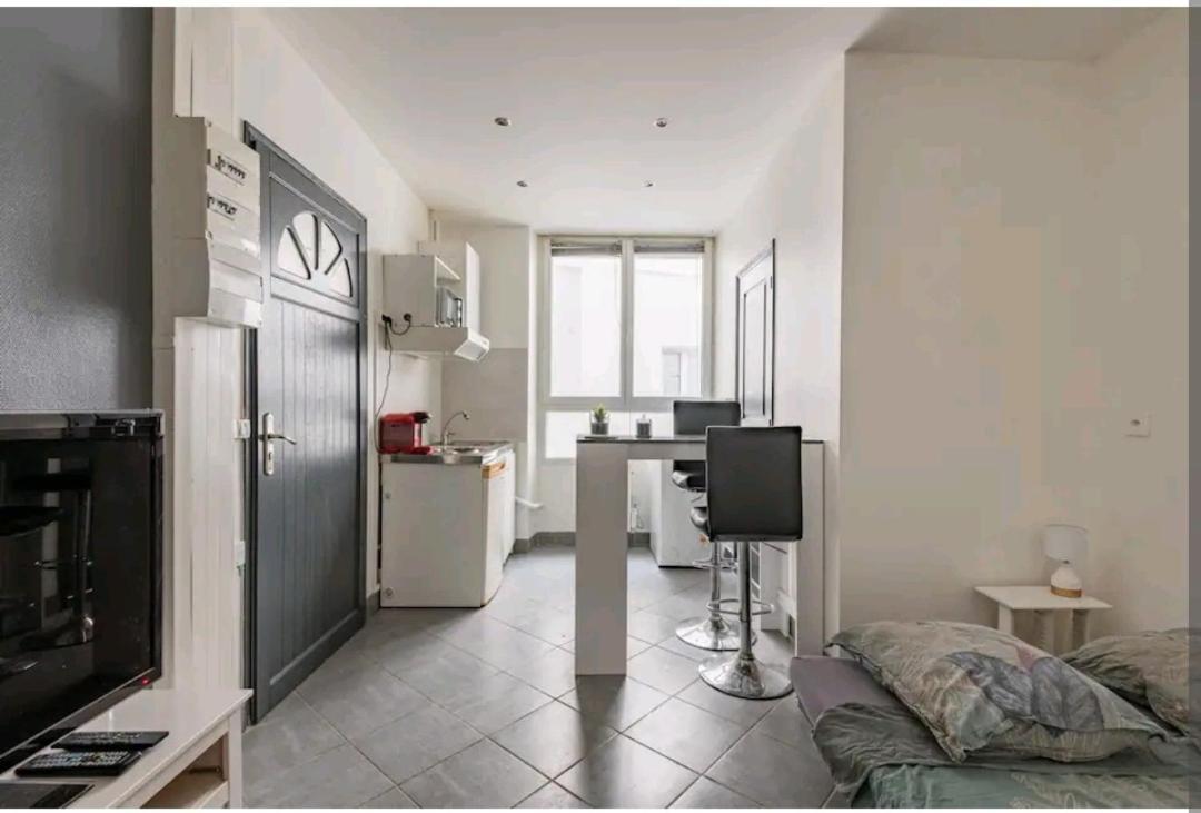 Studio Montelimar Cosy, Calme, Netflix +Wifi Apartment Luaran gambar